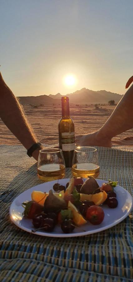 Rum Under The Stars Camp Wadi Rum Eksteriør billede