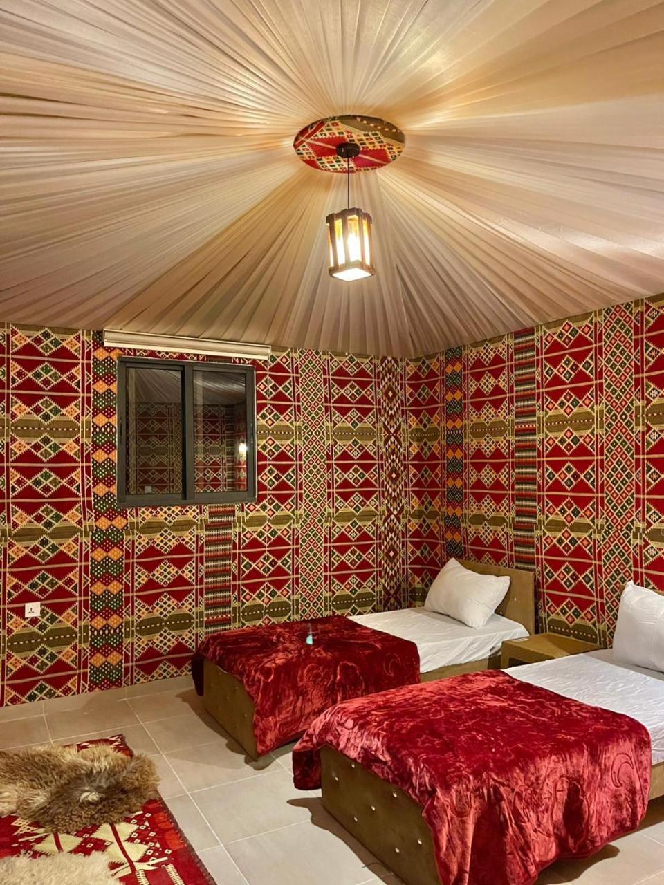 Rum Under The Stars Camp Wadi Rum Eksteriør billede