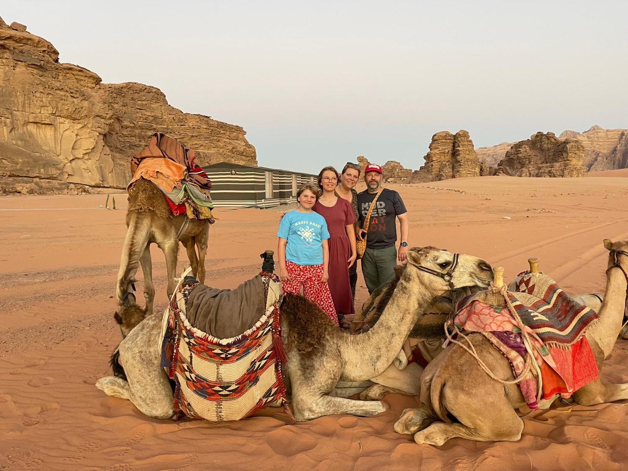 Rum Under The Stars Camp Wadi Rum Eksteriør billede